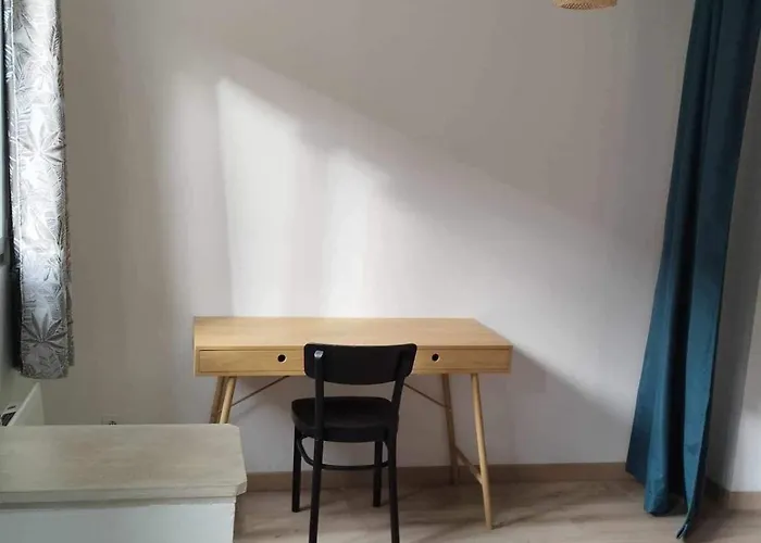 L Pres Des Ecluses Pitres