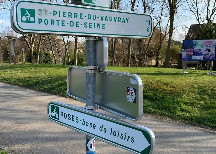 L Pres Des Ecluses Apartment Pitres